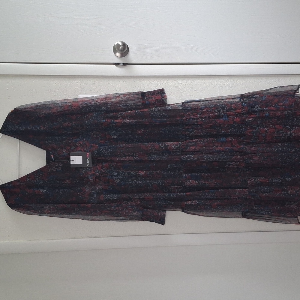 Women's Long Sleeve Maxi Dress in Dark Floral - Picture 3 of 16